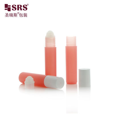 ملء متطاطي متجمد 10 مل بيضاء PP رول على الزجاجة للزيت الأساسي