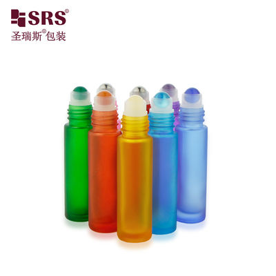 BLPM-10ml قابلة للتخصيص متعددة الألوان الجدار السميك القالب الزجاجية الخضراء الزجاجة الزجاجية الزجاجة للاستعمالات التجميلية والعطور الزيت مع كرة الحجر الكريم